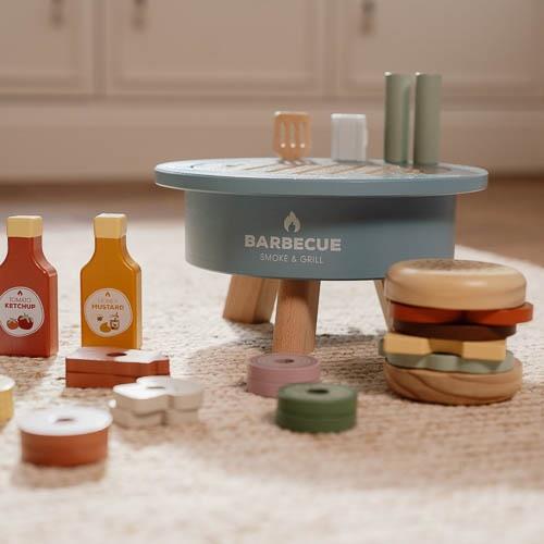 Barbecue en bois - LITTLE DUTCH