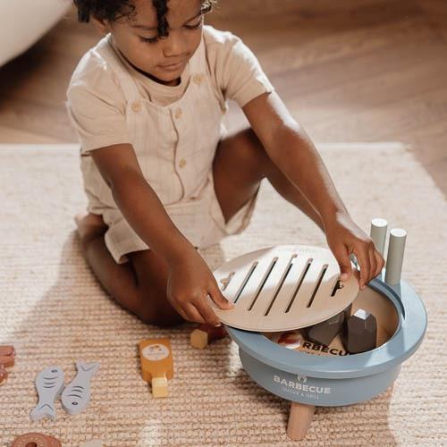 Barbecue en bois - LITTLE DUTCH