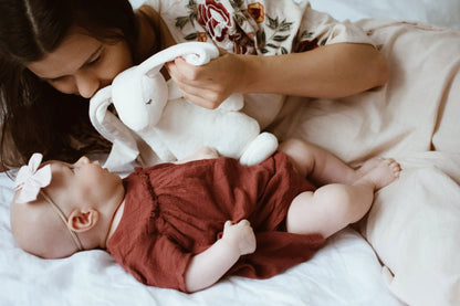 Peluche Lapin bruits blancs - MOONIE