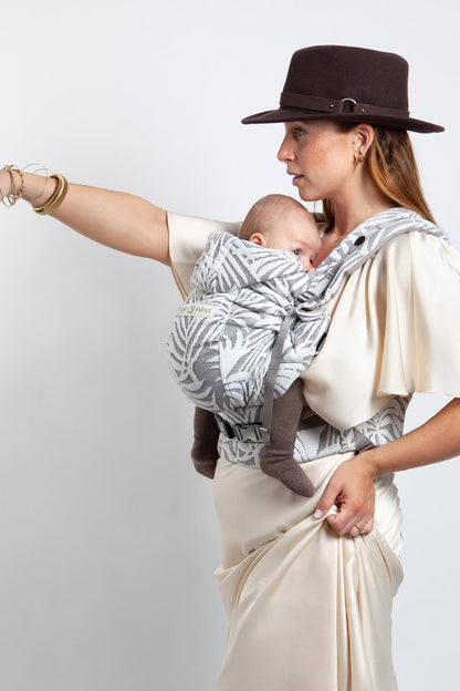 Porte bébé Hoodie Carrier 2 Tropical Snow - LOVE RADIUS