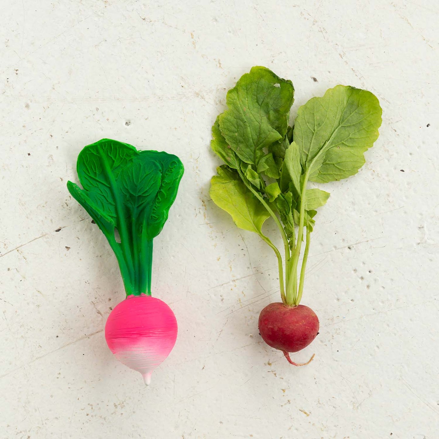 Anneau de dentition Ramona the Radish - OLI & CAROL